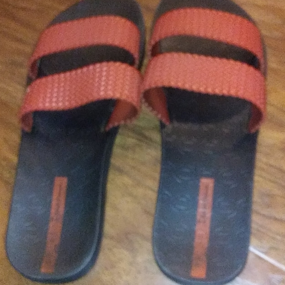 Orange slides - Picture 2 of 4